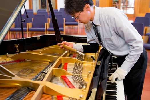 名古屋のピアノ調律師 | ヒロキピアノ調律サービス